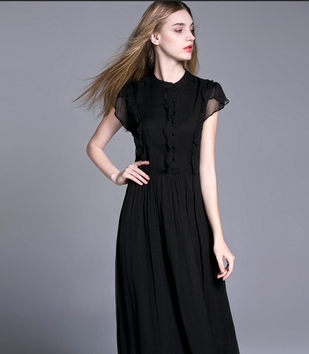 Đầm liền thân đen với nhiều kiểu dáng
