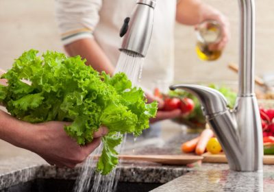 Mẹo giúp loại bỏ chất độc cho rau sạch để bữa ăn an toàn hơn