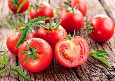 Mẹo lột vỏ cà chua cực nhanh cho bạn tiết kiệm thời gian làm bếp